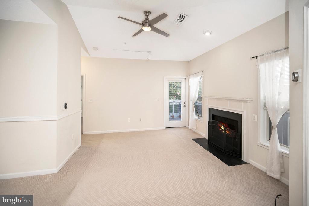 14300 ROSY LN #22