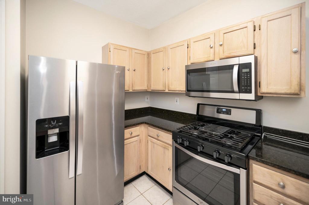 14300 ROSY LN #22