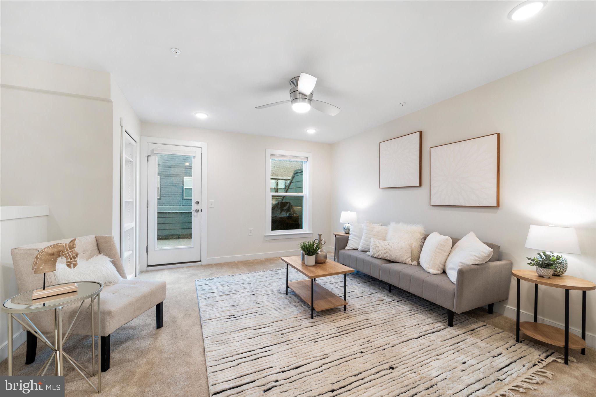 13366 Sherwood Park Ln