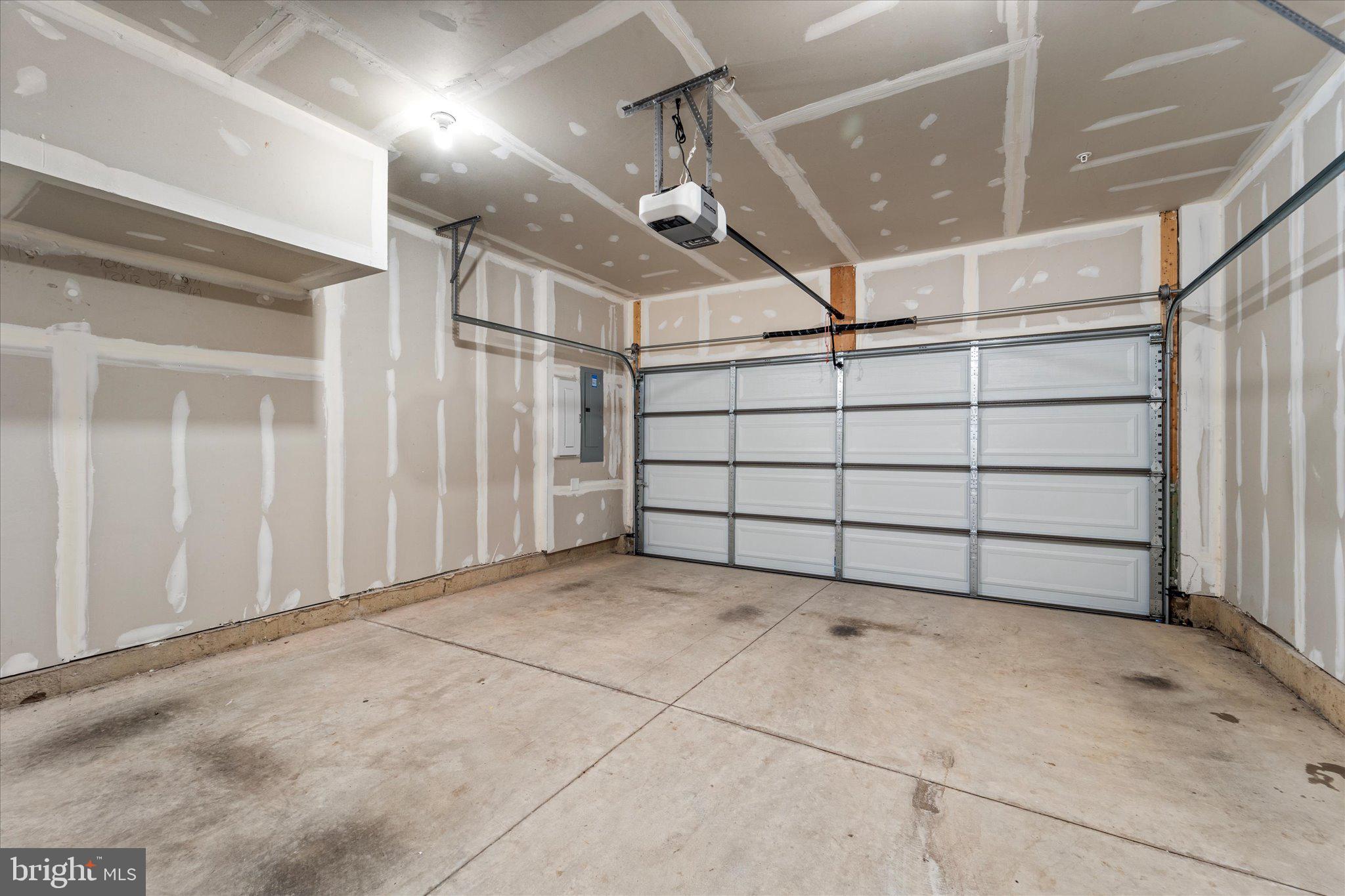 13366 Sherwood Park Ln