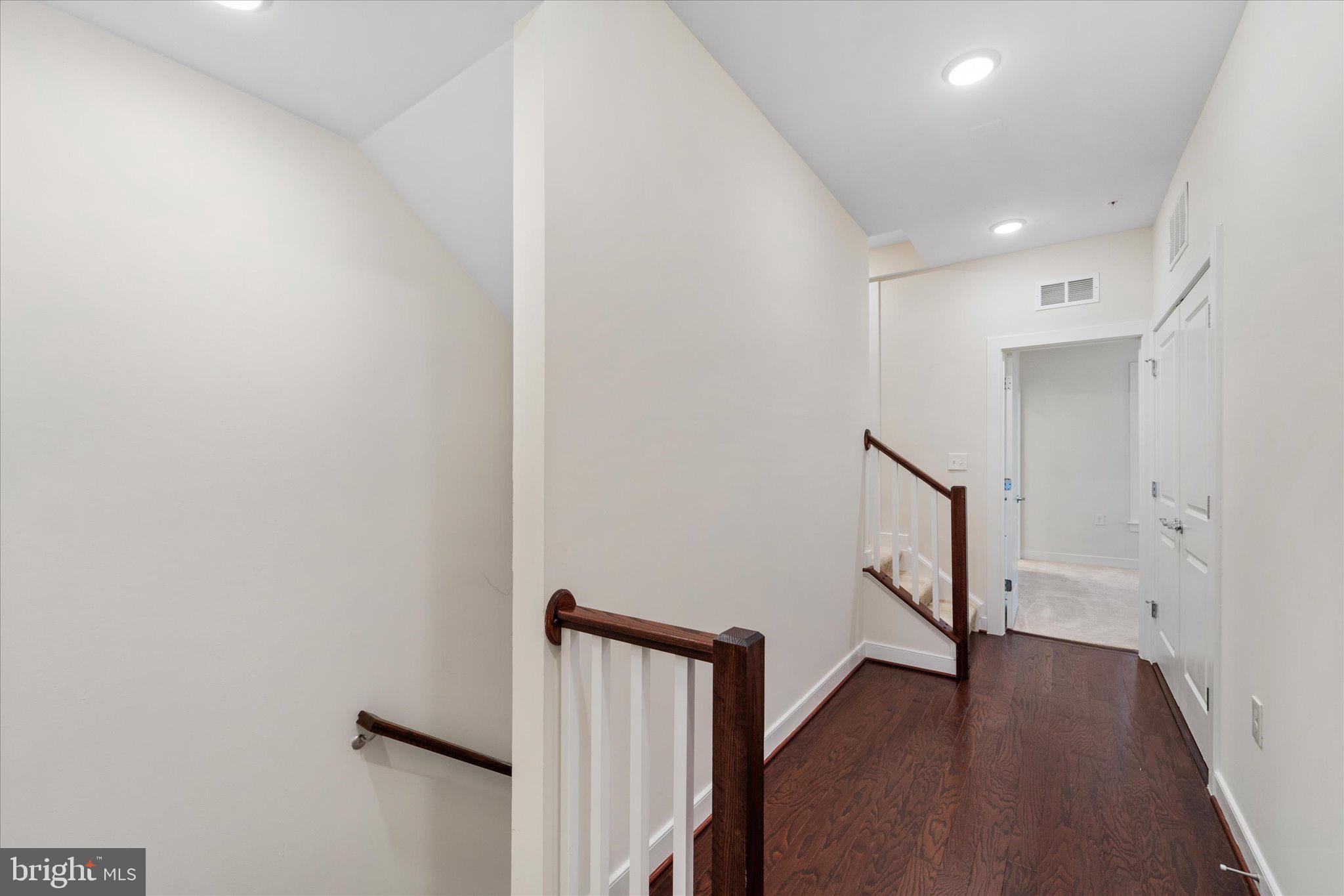 13366 Sherwood Park Ln