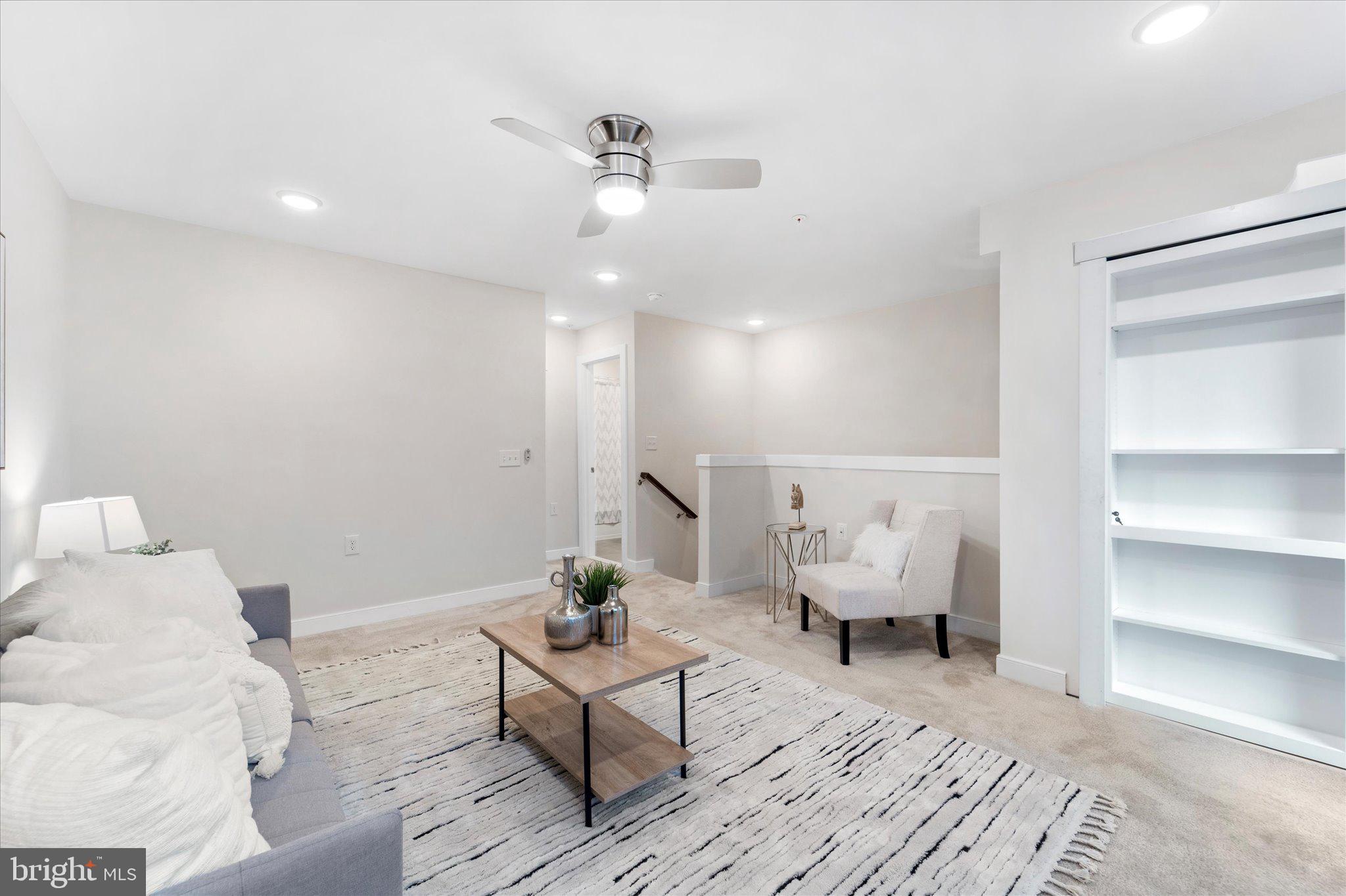 13366 Sherwood Park Ln