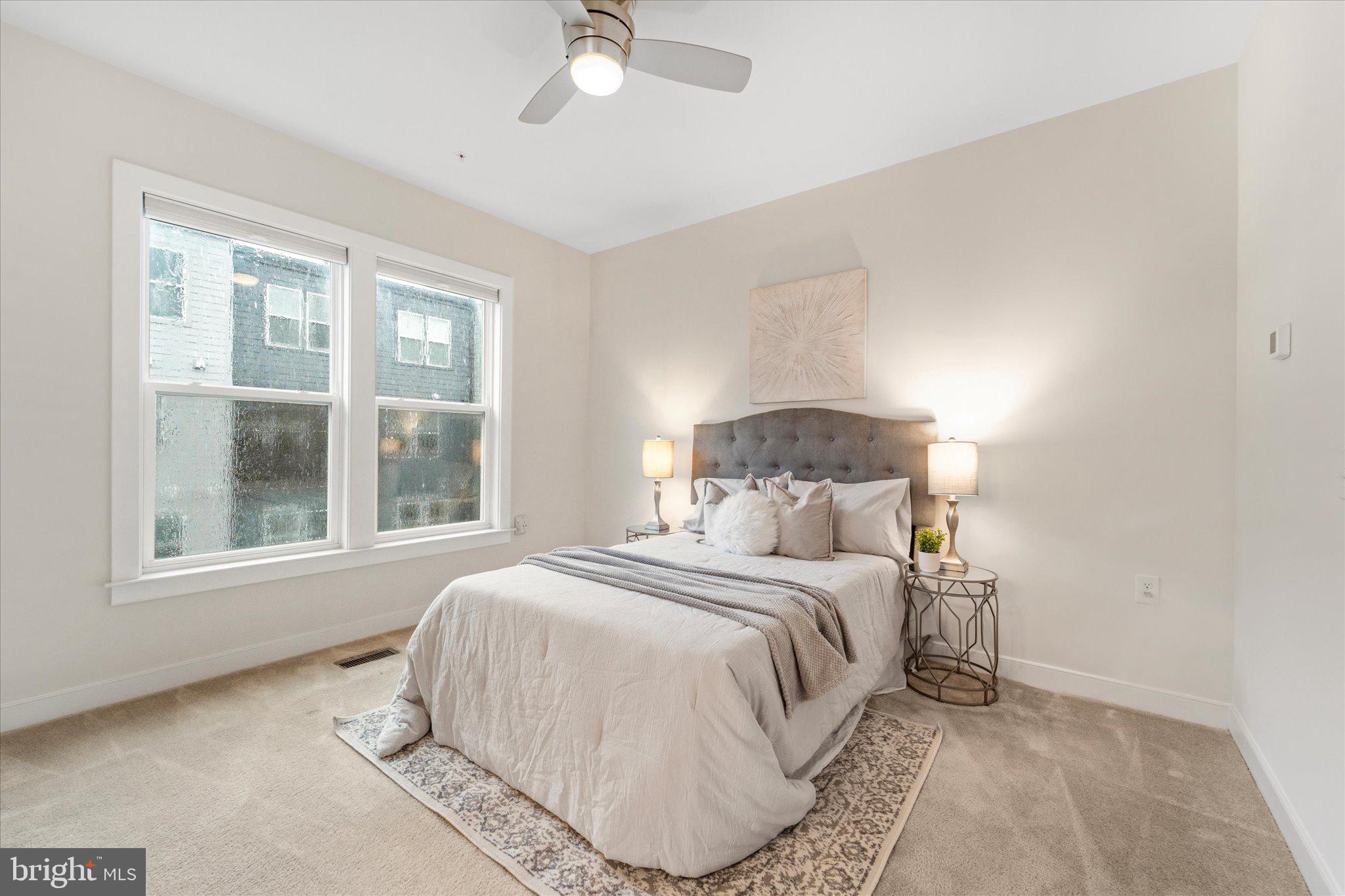13366 Sherwood Park Ln
