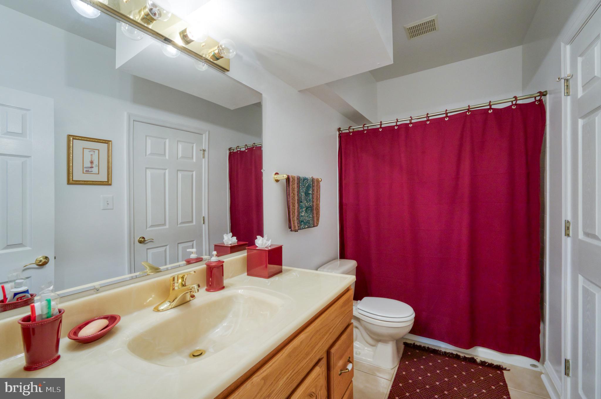519 Seneca Green Way