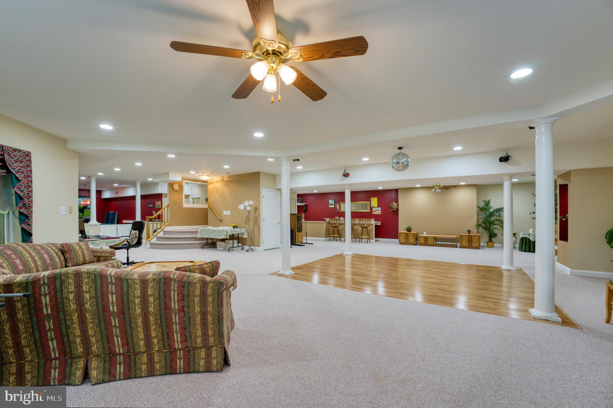 519 Seneca Green Way