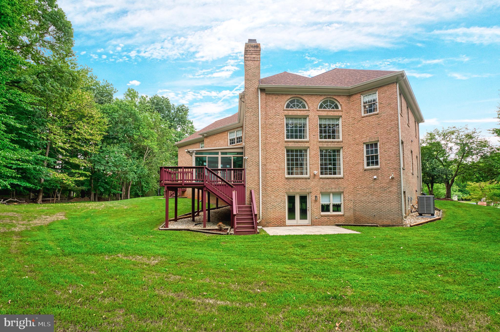 519 Seneca Green Way