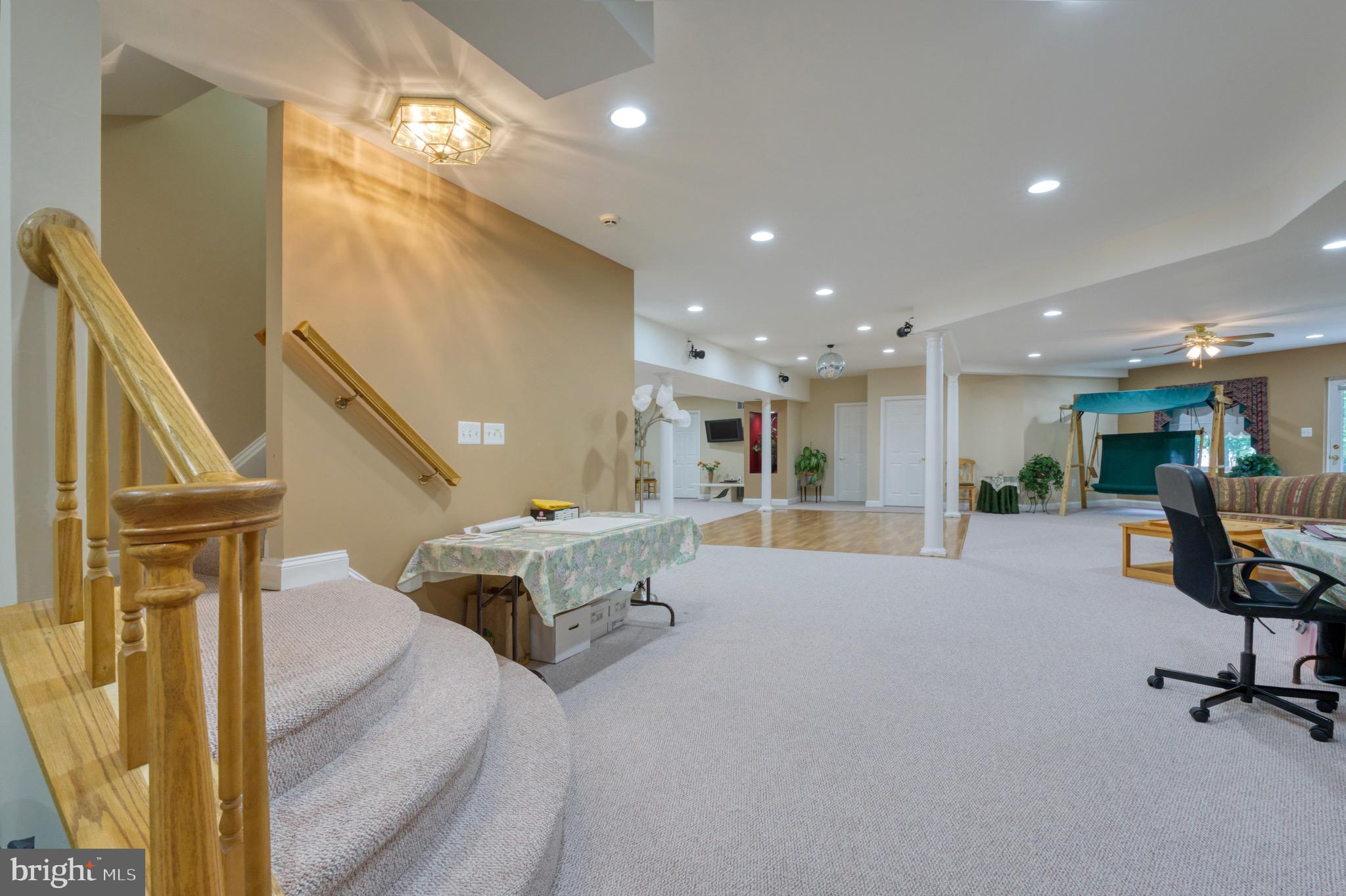 519 Seneca Green Way