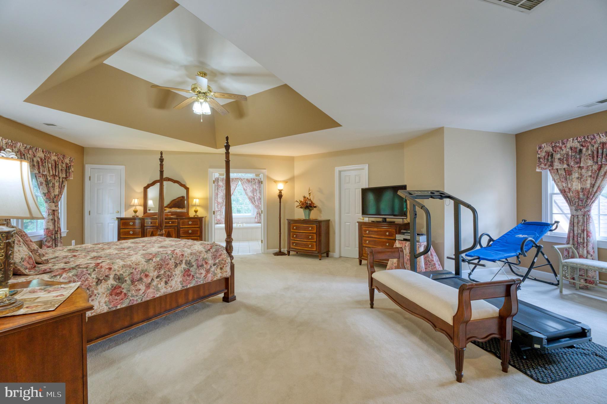 519 Seneca Green Way