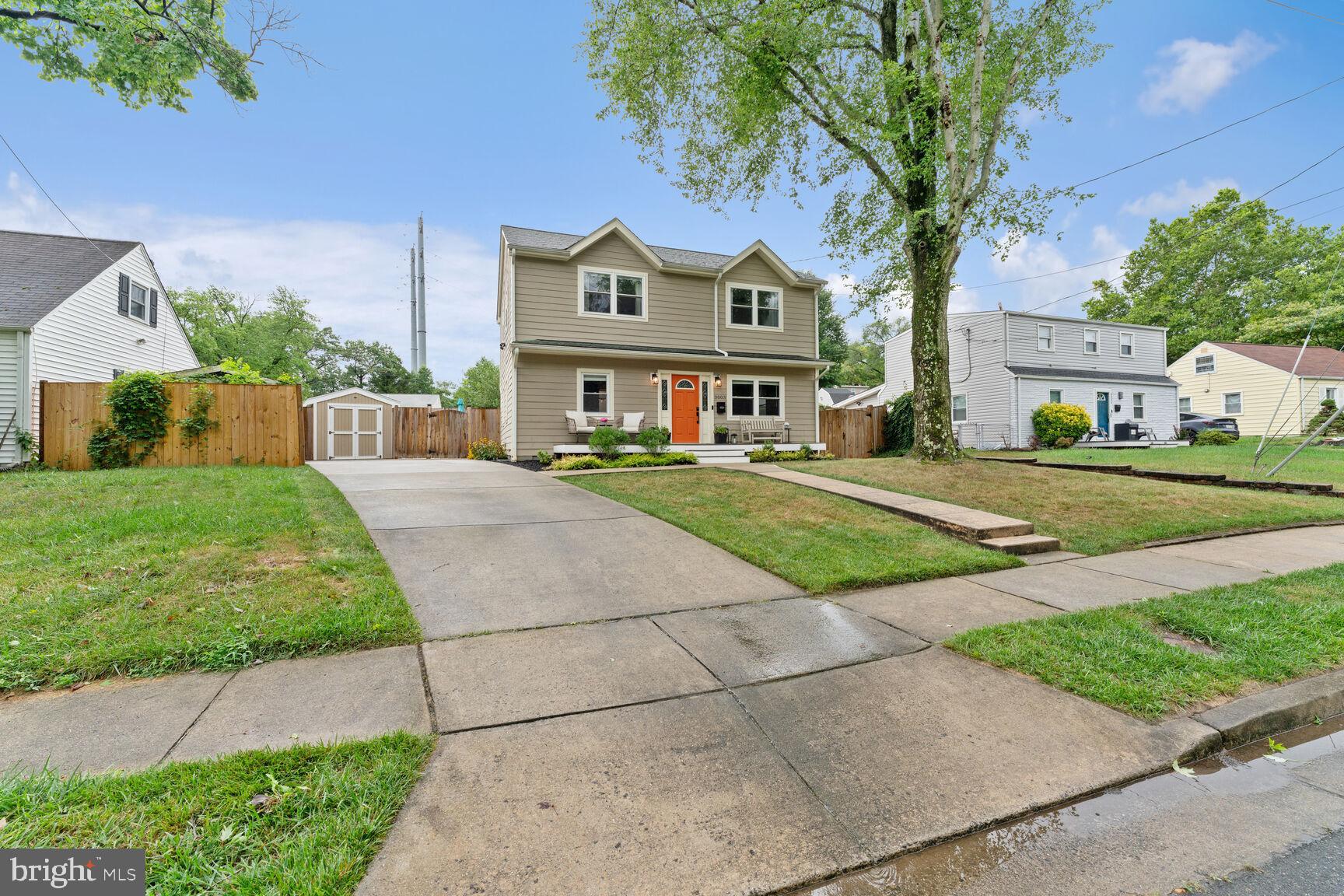 3003 Elmwood Dr
