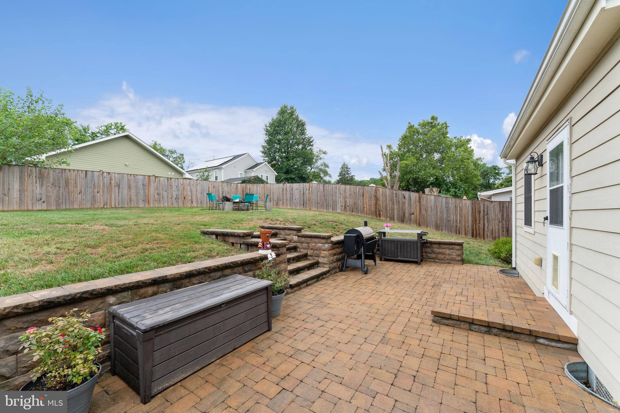 3003 Elmwood Dr