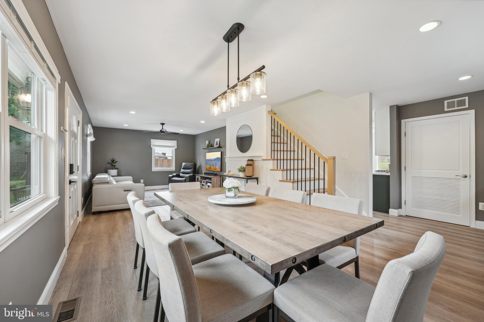 3003 Elmwood Dr