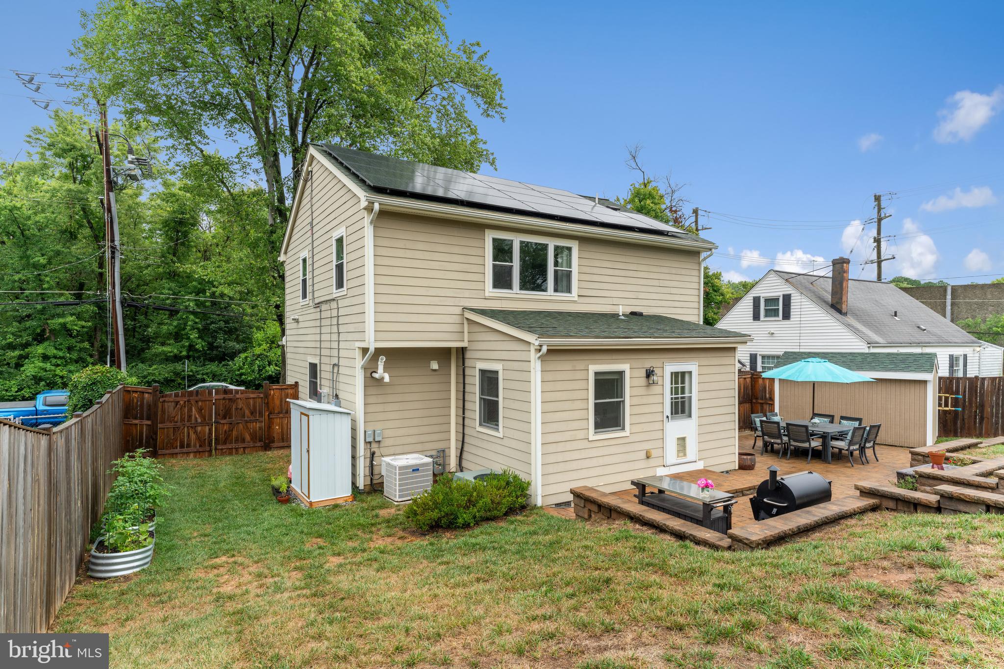 3003 Elmwood Dr