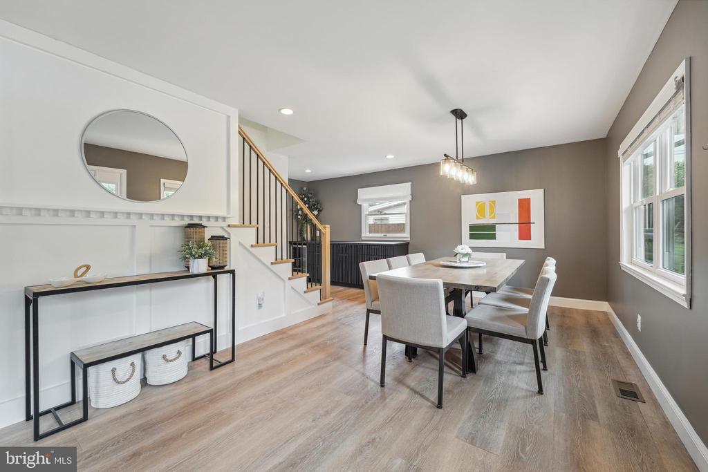 3003 Elmwood Dr