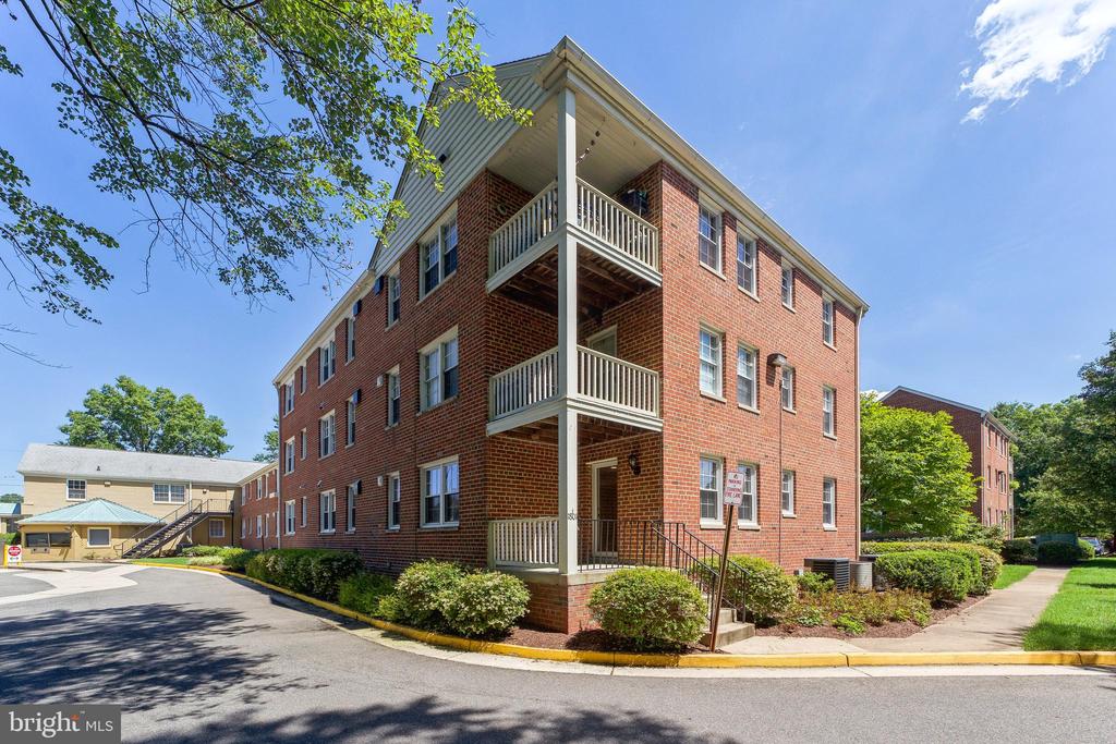 1801 BELLE VIEW BLVD #A1