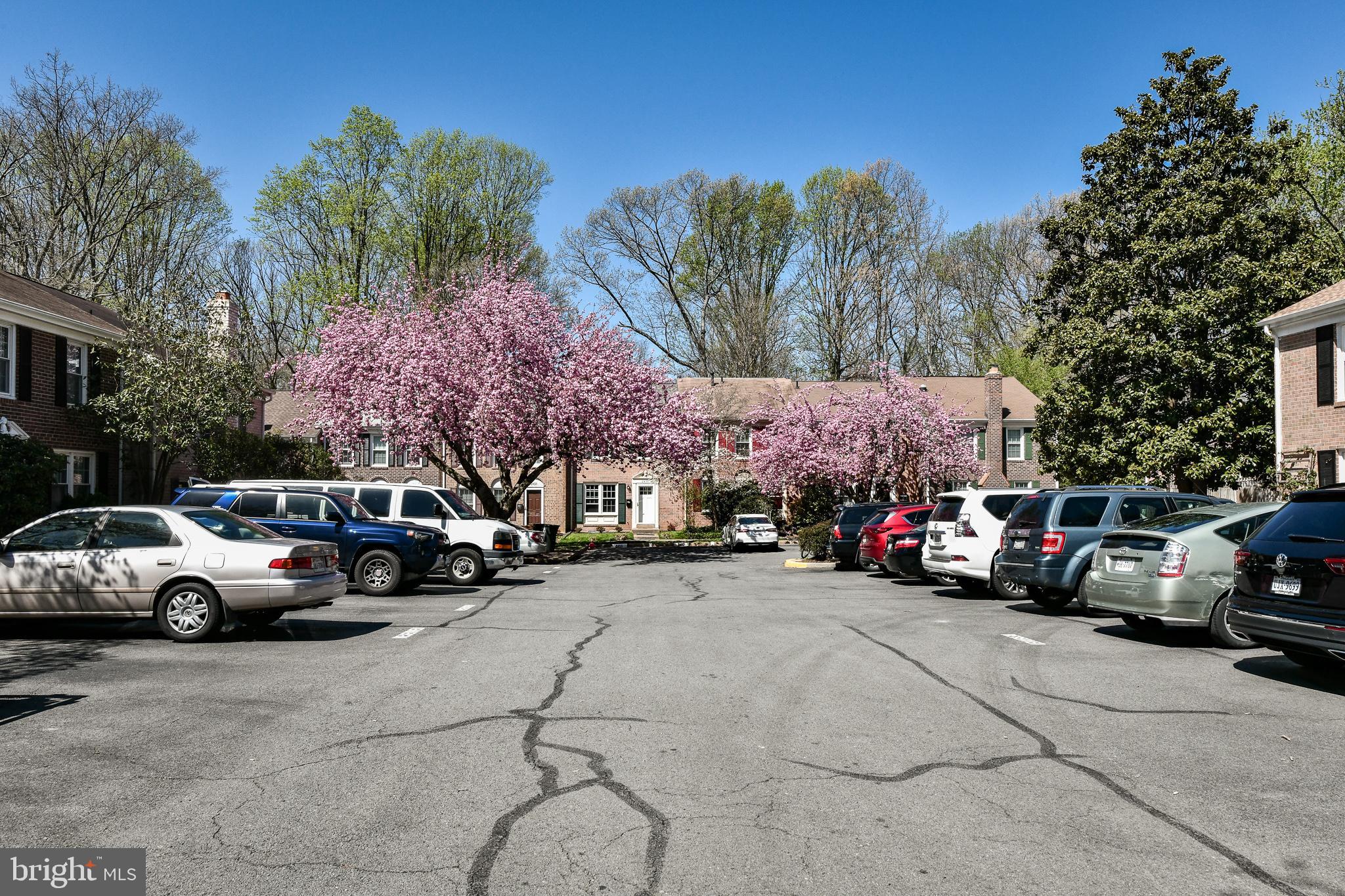 2423 ANSDEL CT