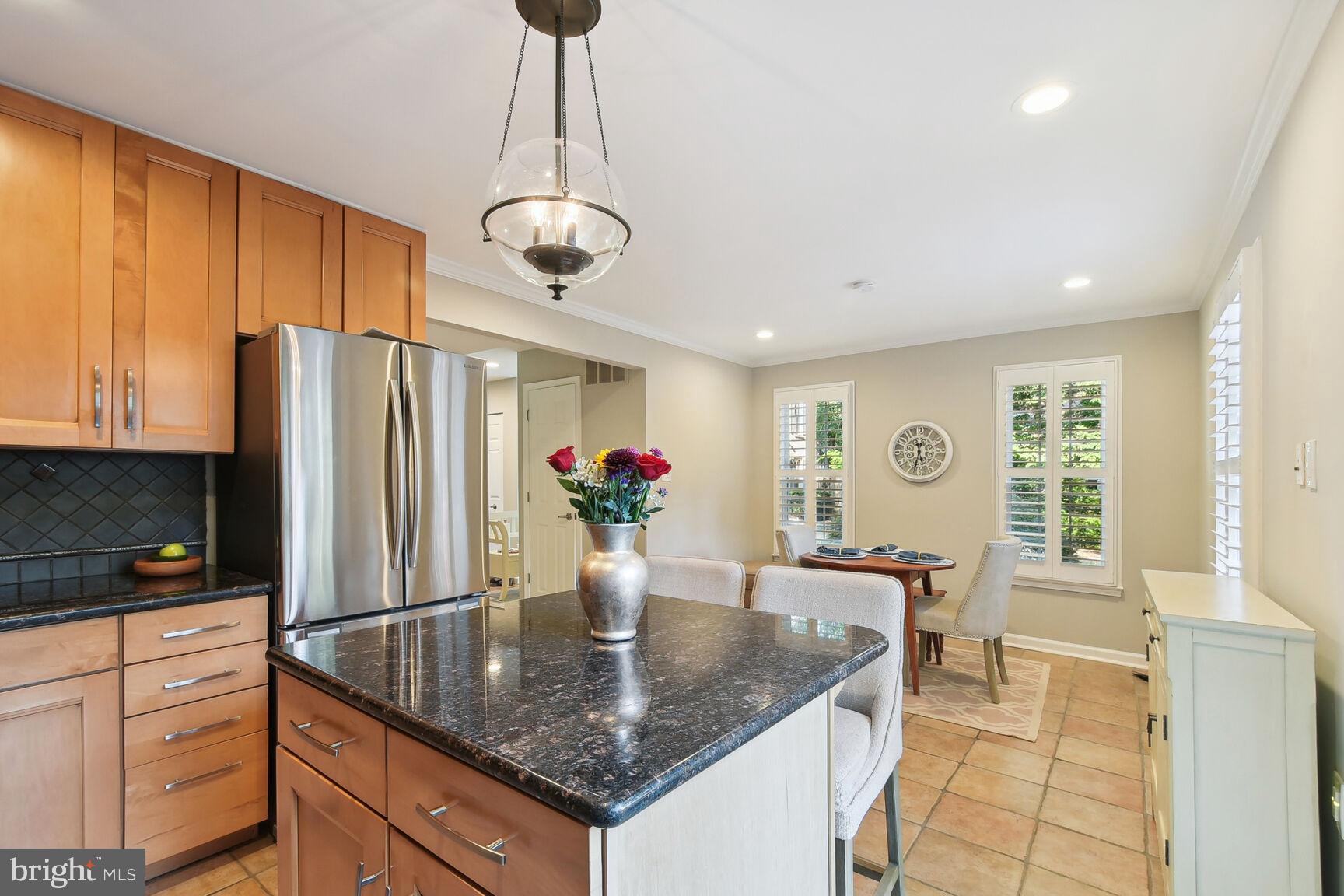 2423 ANSDEL CT