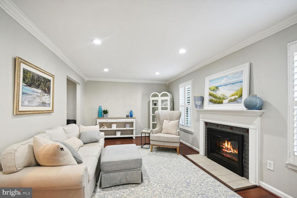2423 ANSDEL CT
