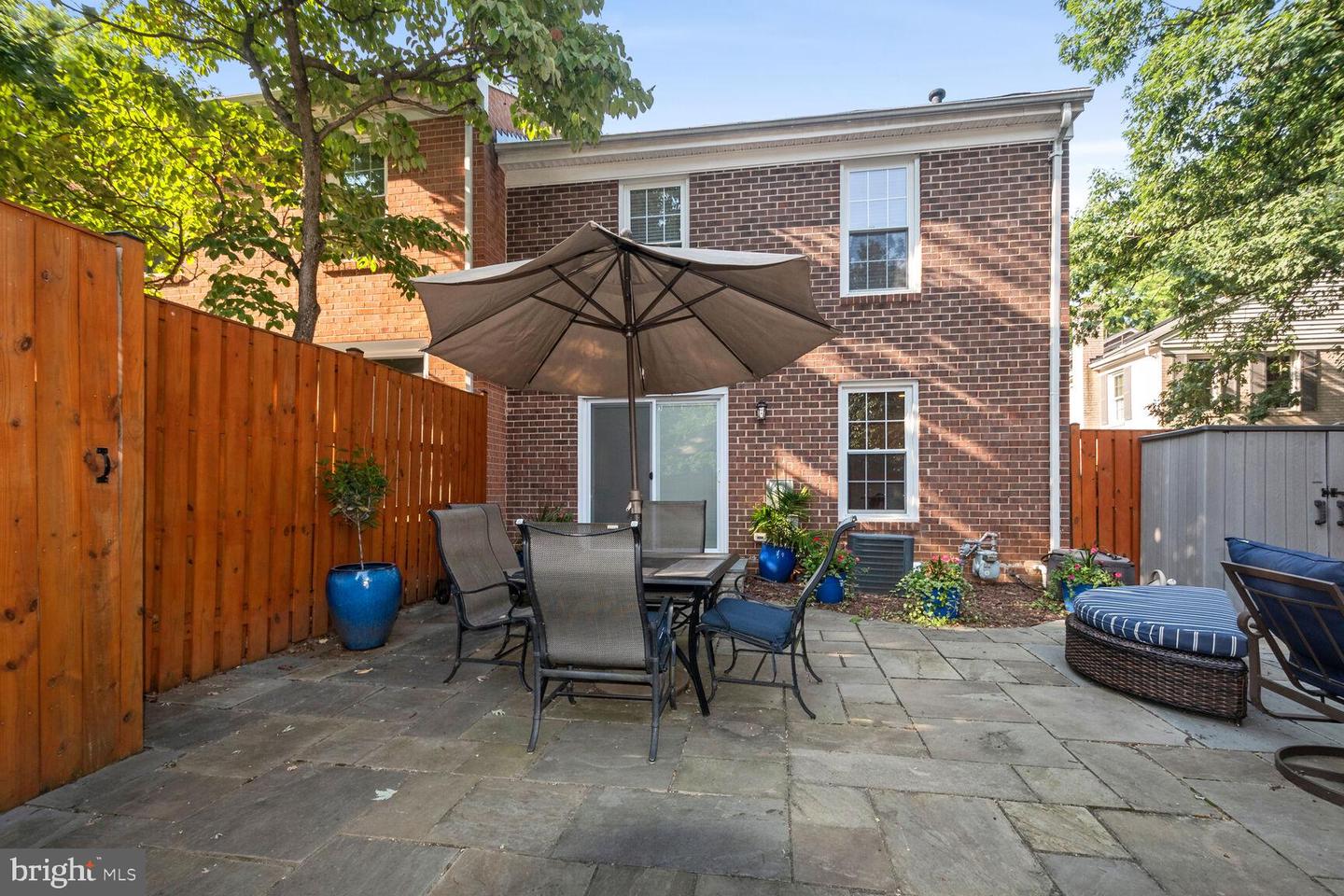 2423 ANSDEL CT