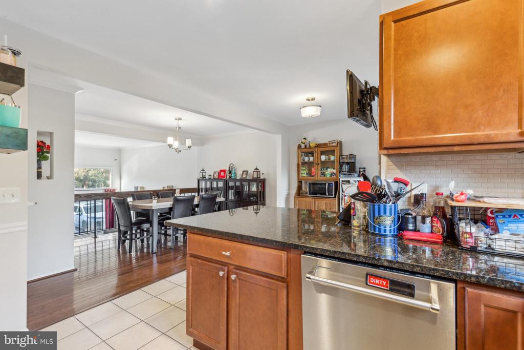 8703 SHERIDAN FARMS COURT