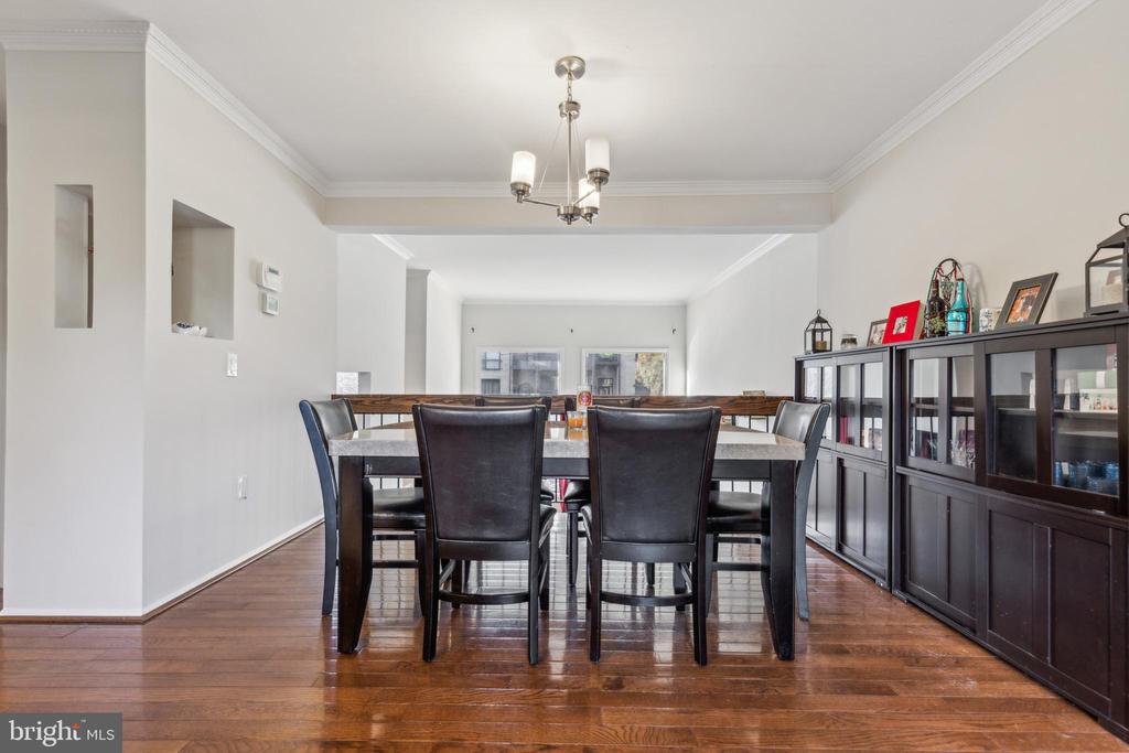 8703 SHERIDAN FARMS COURT