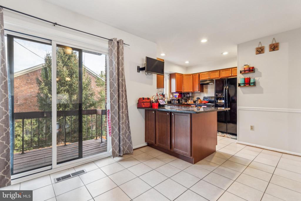 8703 SHERIDAN FARMS COURT