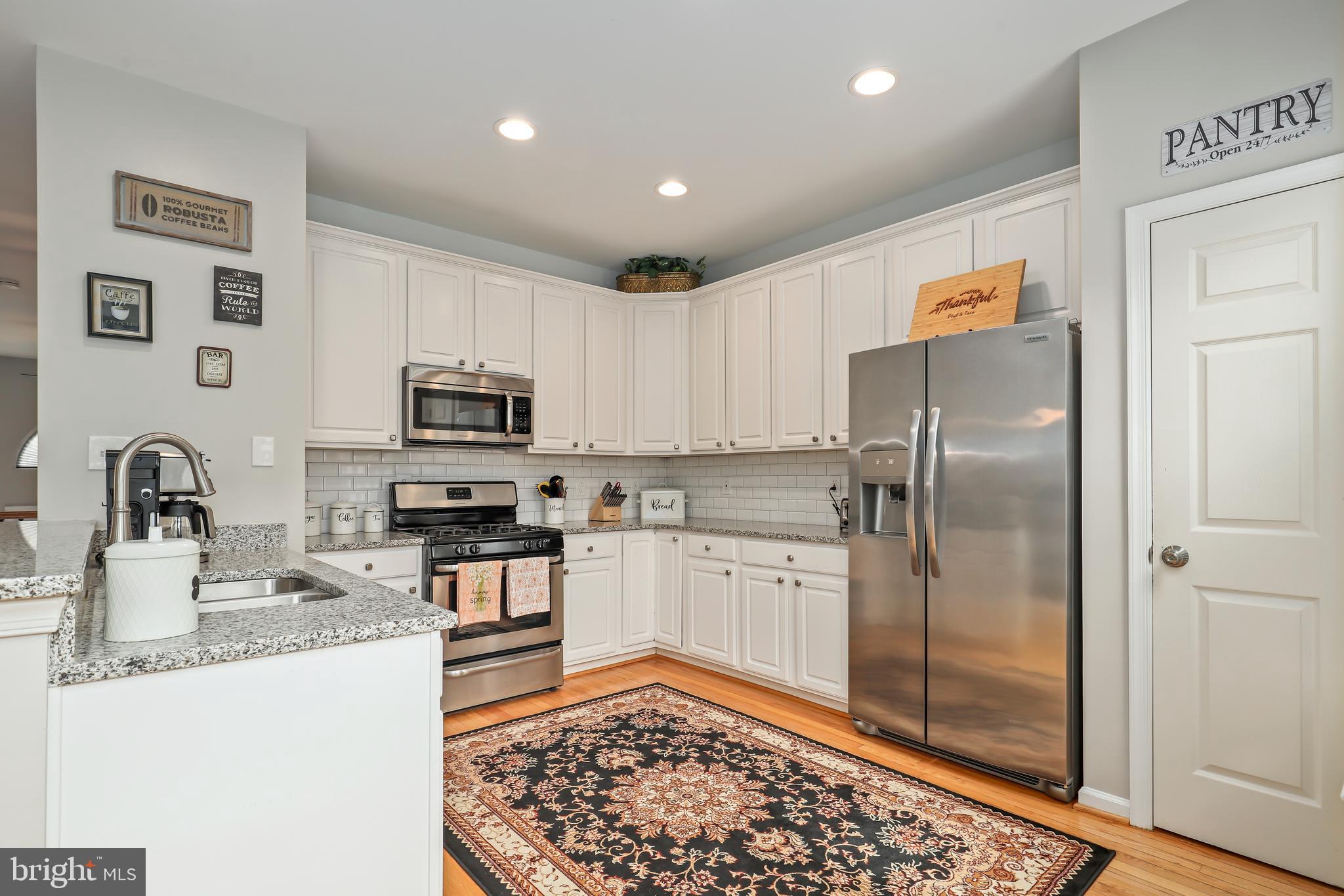 5316 WALDO DRIVE
