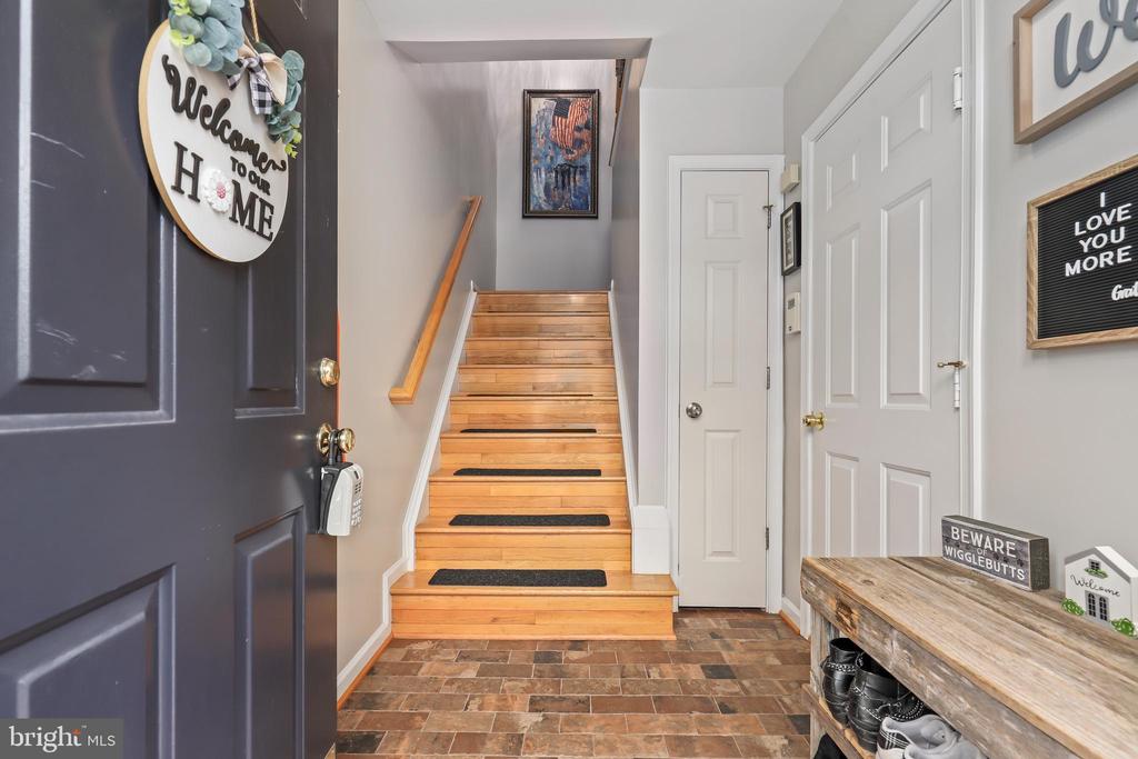 5316 WALDO DRIVE