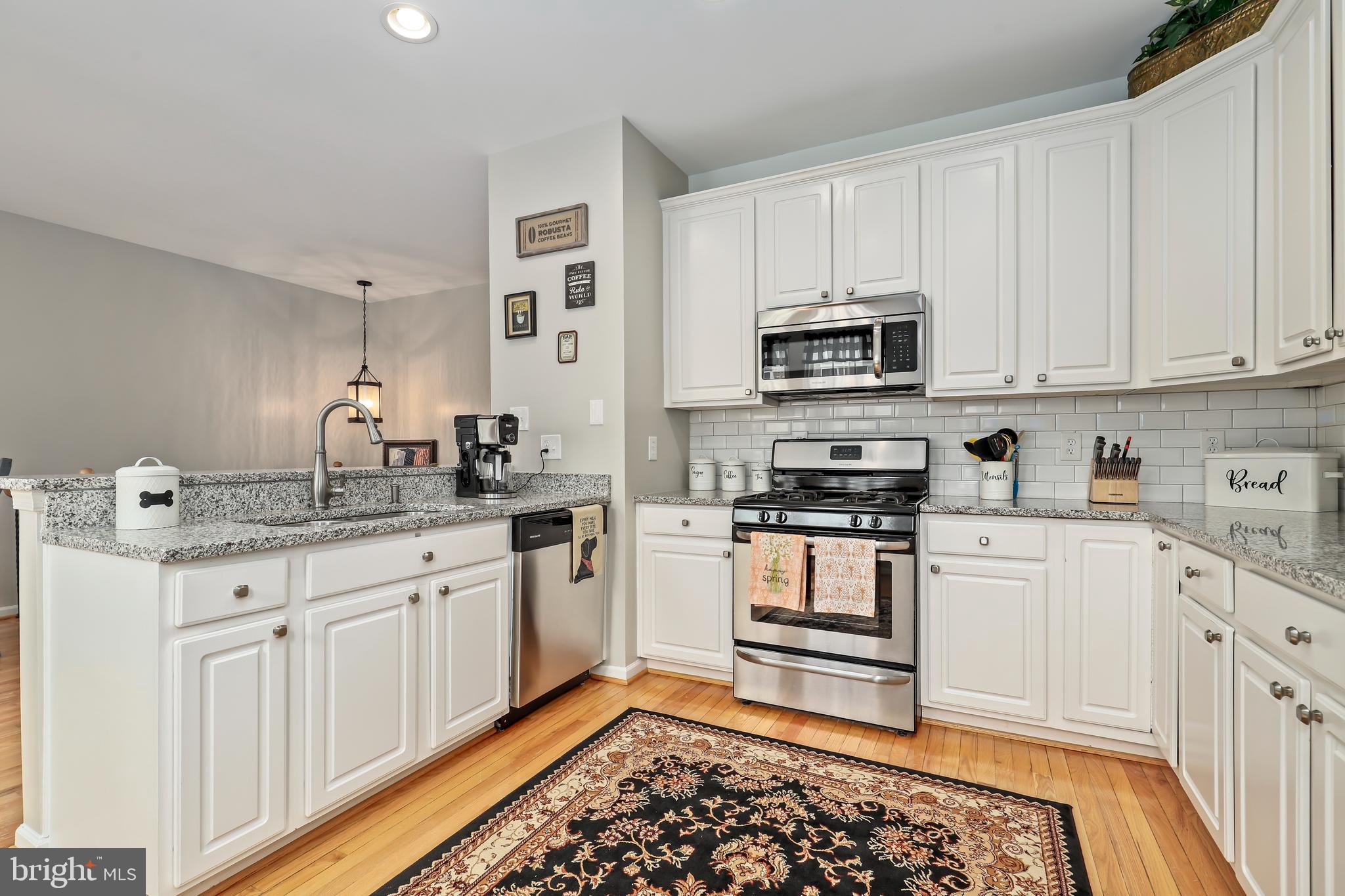 5316 WALDO DRIVE