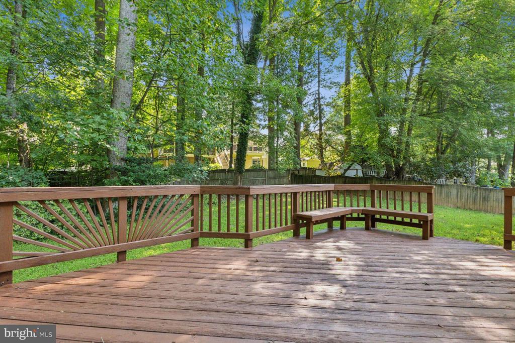 5203 Wilson Woods Ct