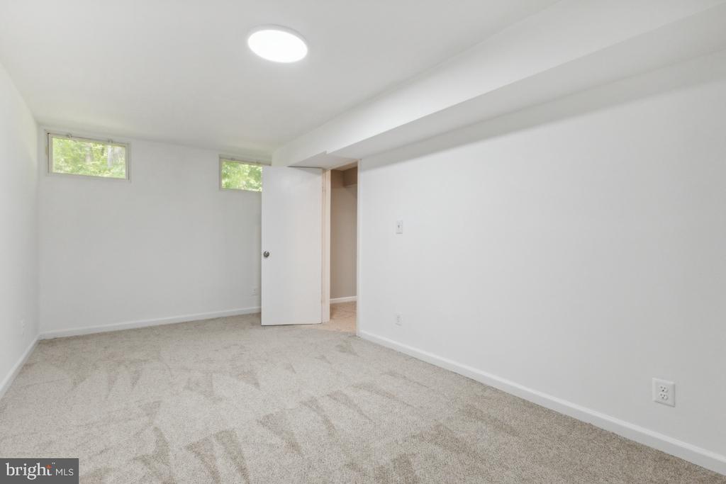 5203 Wilson Woods Ct
