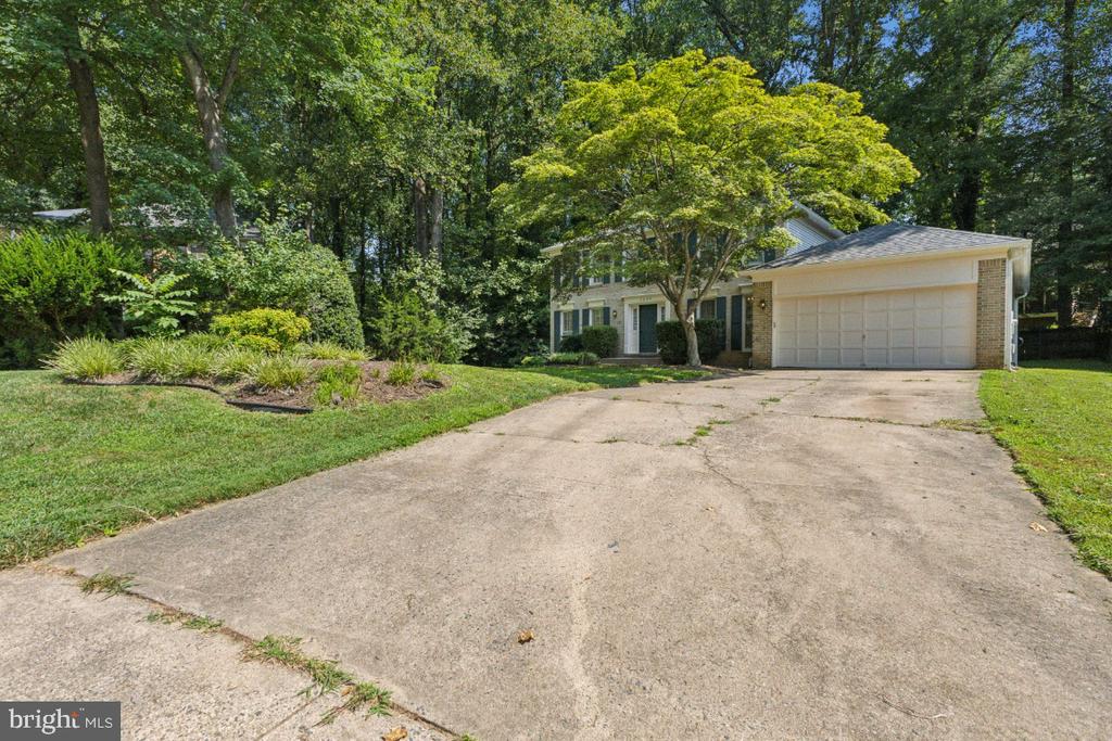 5203 Wilson Woods Ct