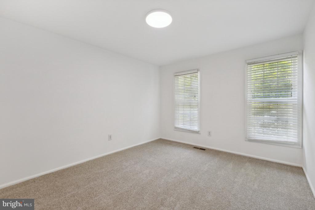 5203 Wilson Woods Ct