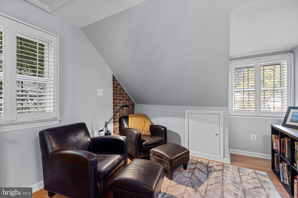 3429 Executive Ave