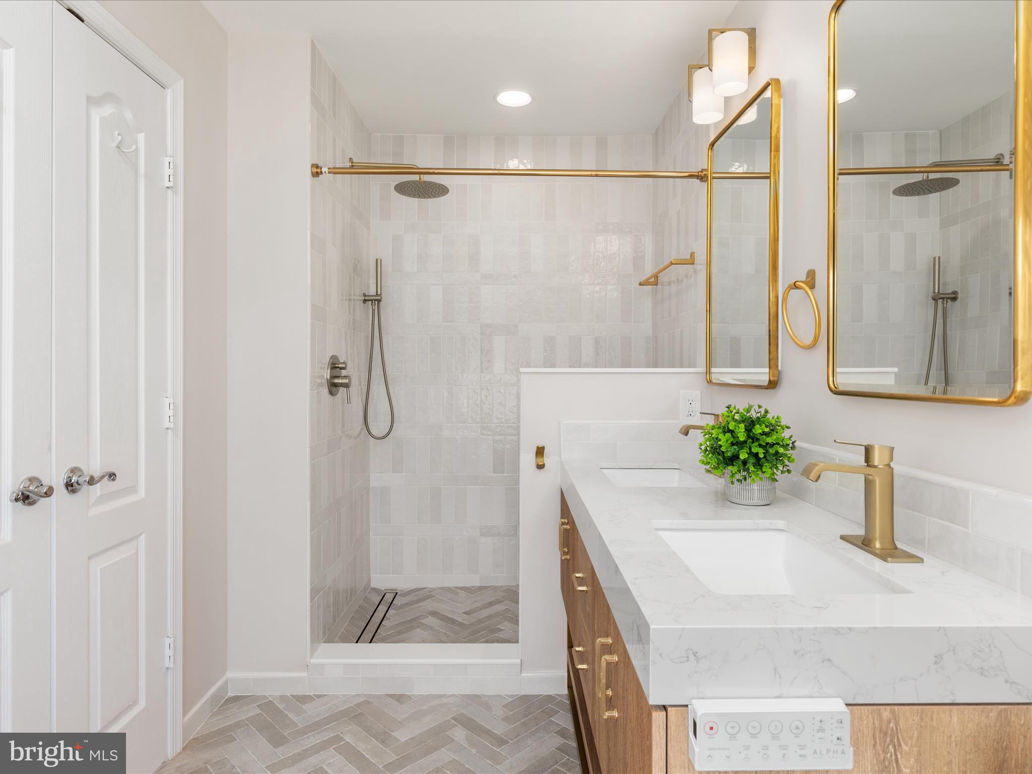 13577 BIG BOULDER RD