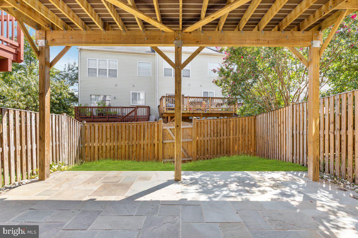 13577 BIG BOULDER RD