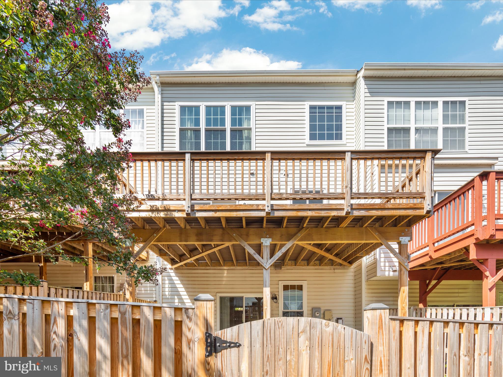 13577 BIG BOULDER RD