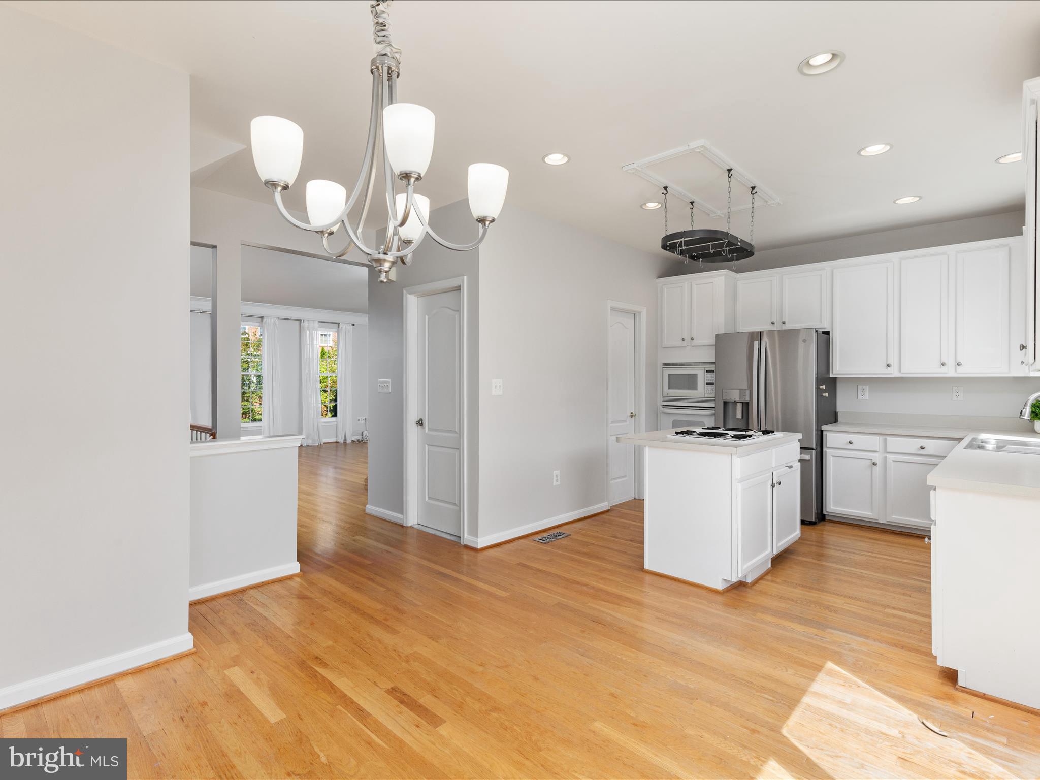 13577 BIG BOULDER RD