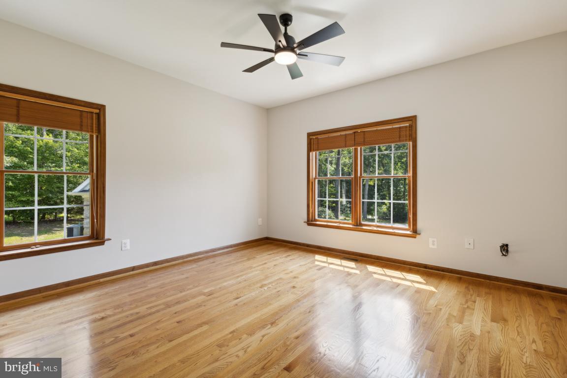 11504 Yates Ford Rd
