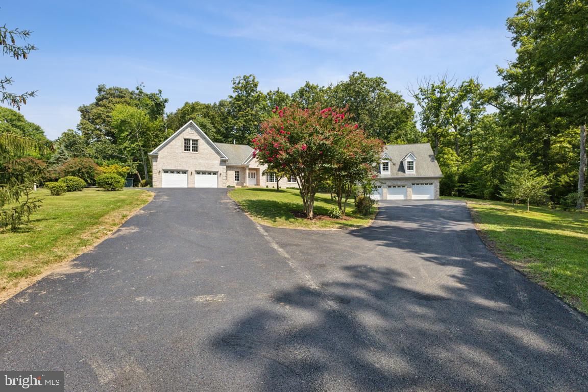 11504 Yates Ford Rd