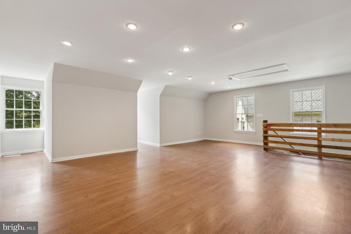 11504 Yates Ford Rd