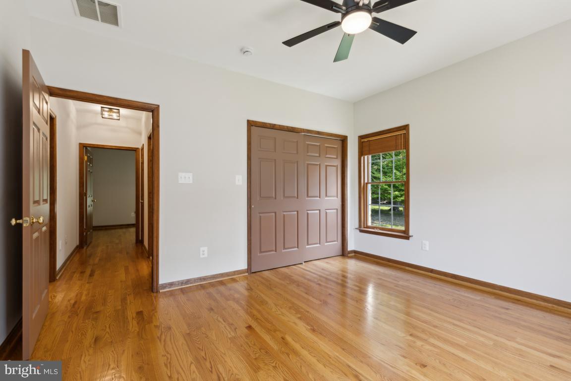 11504 Yates Ford Rd