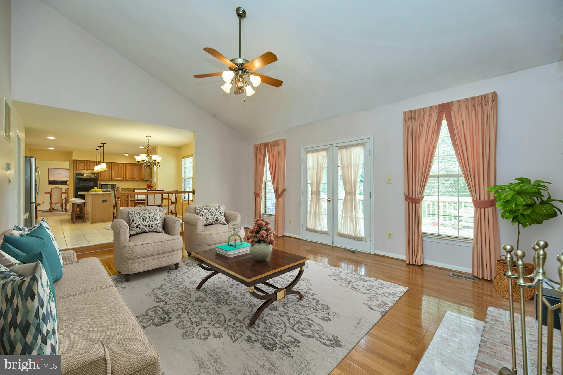 5516 Newhall Ct