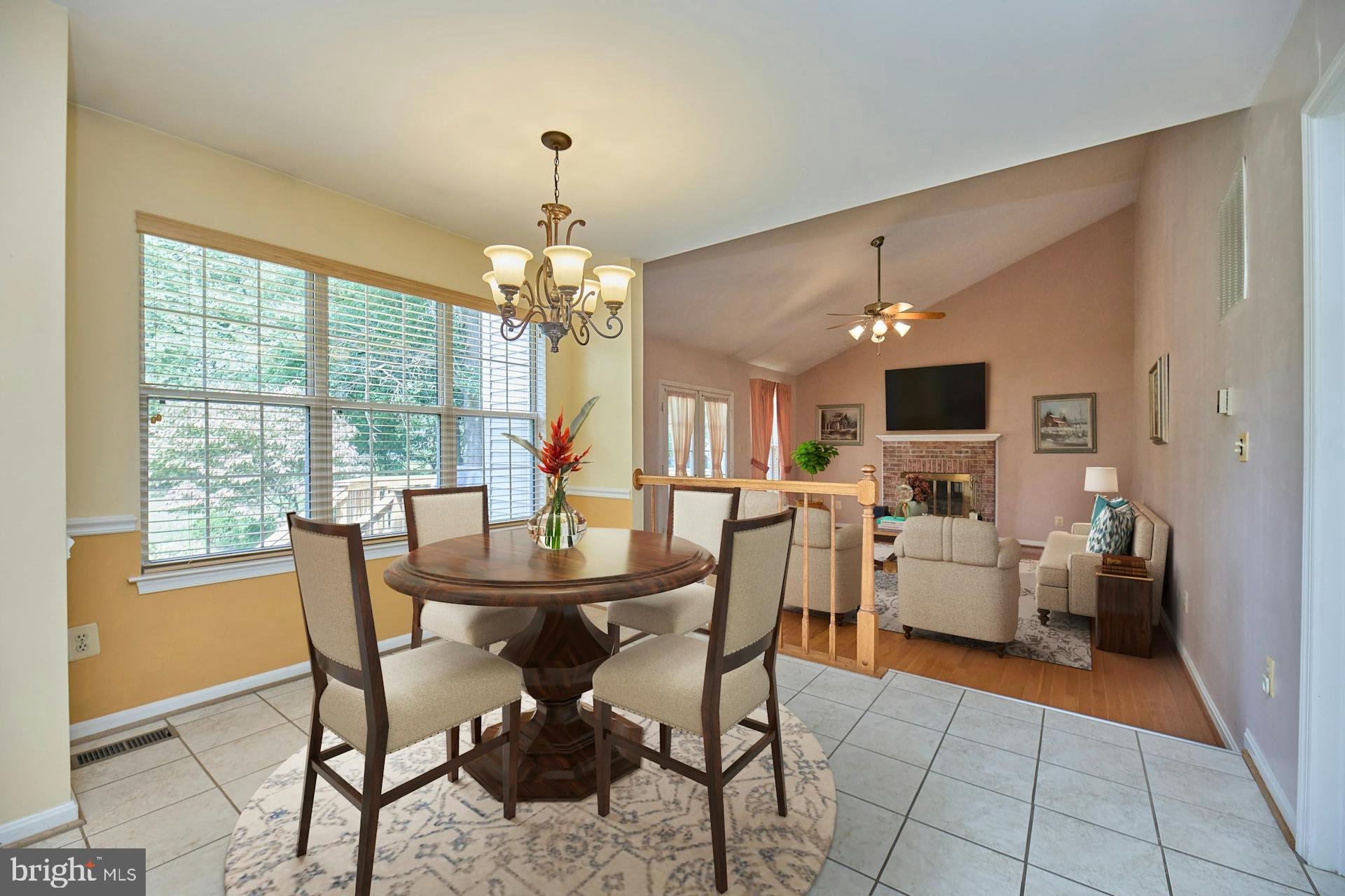 5516 Newhall Ct