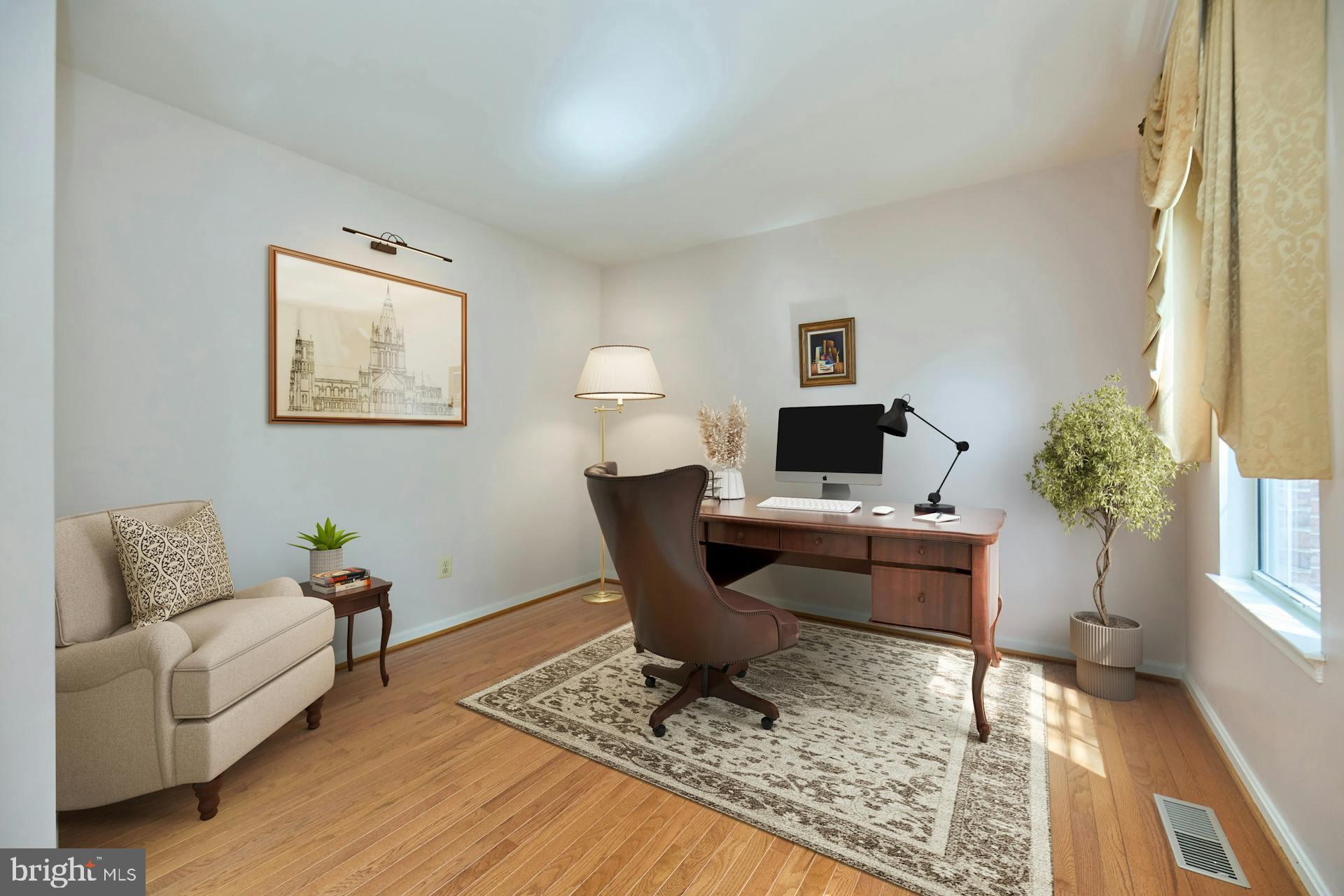 5516 Newhall Ct