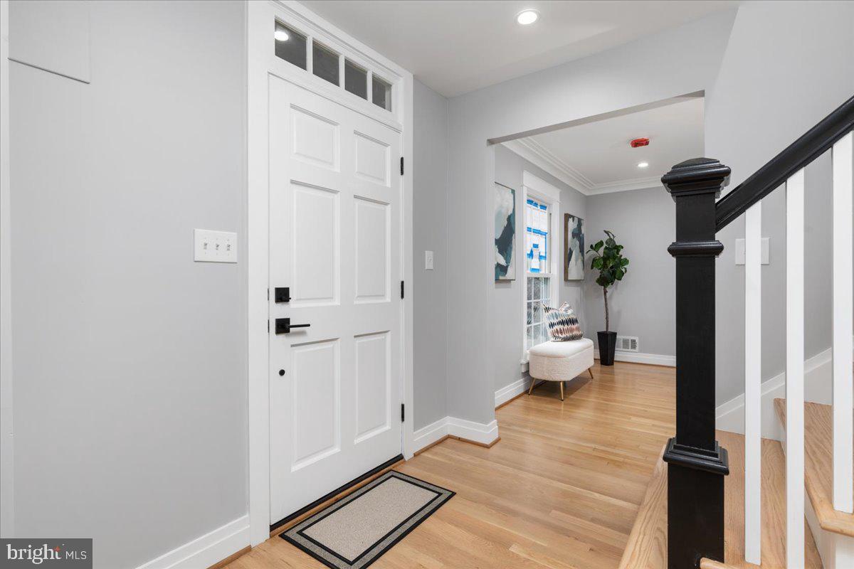 9401 Ferry Landing Ct