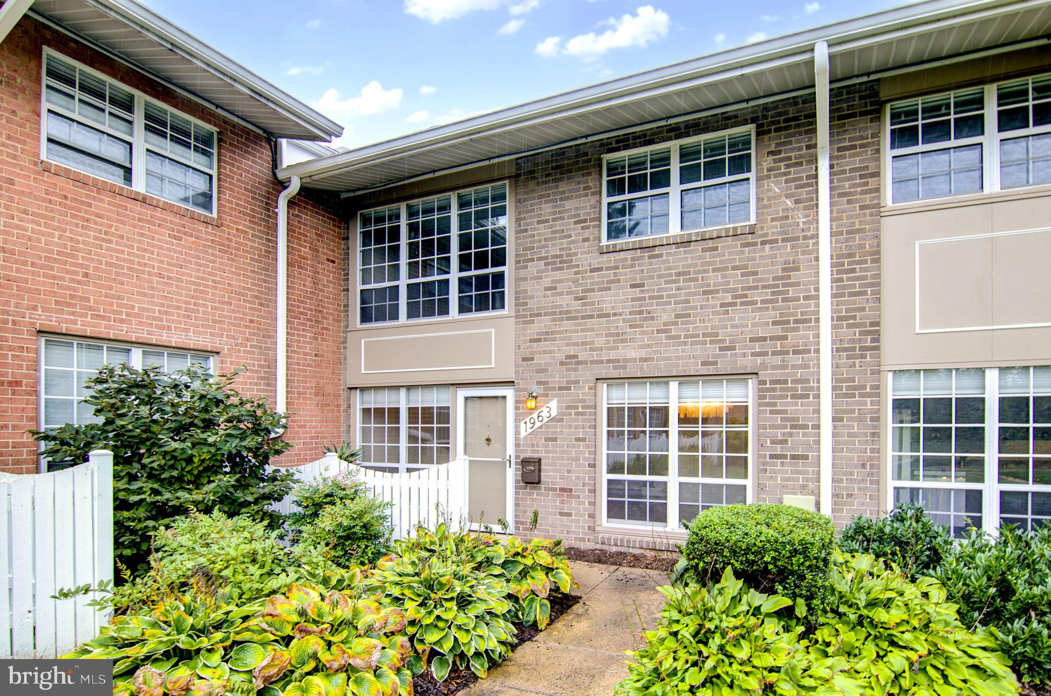 1963 Kennedy Dr #1963