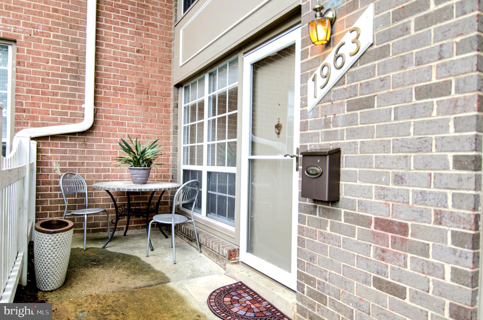 1963 Kennedy Dr #1963
