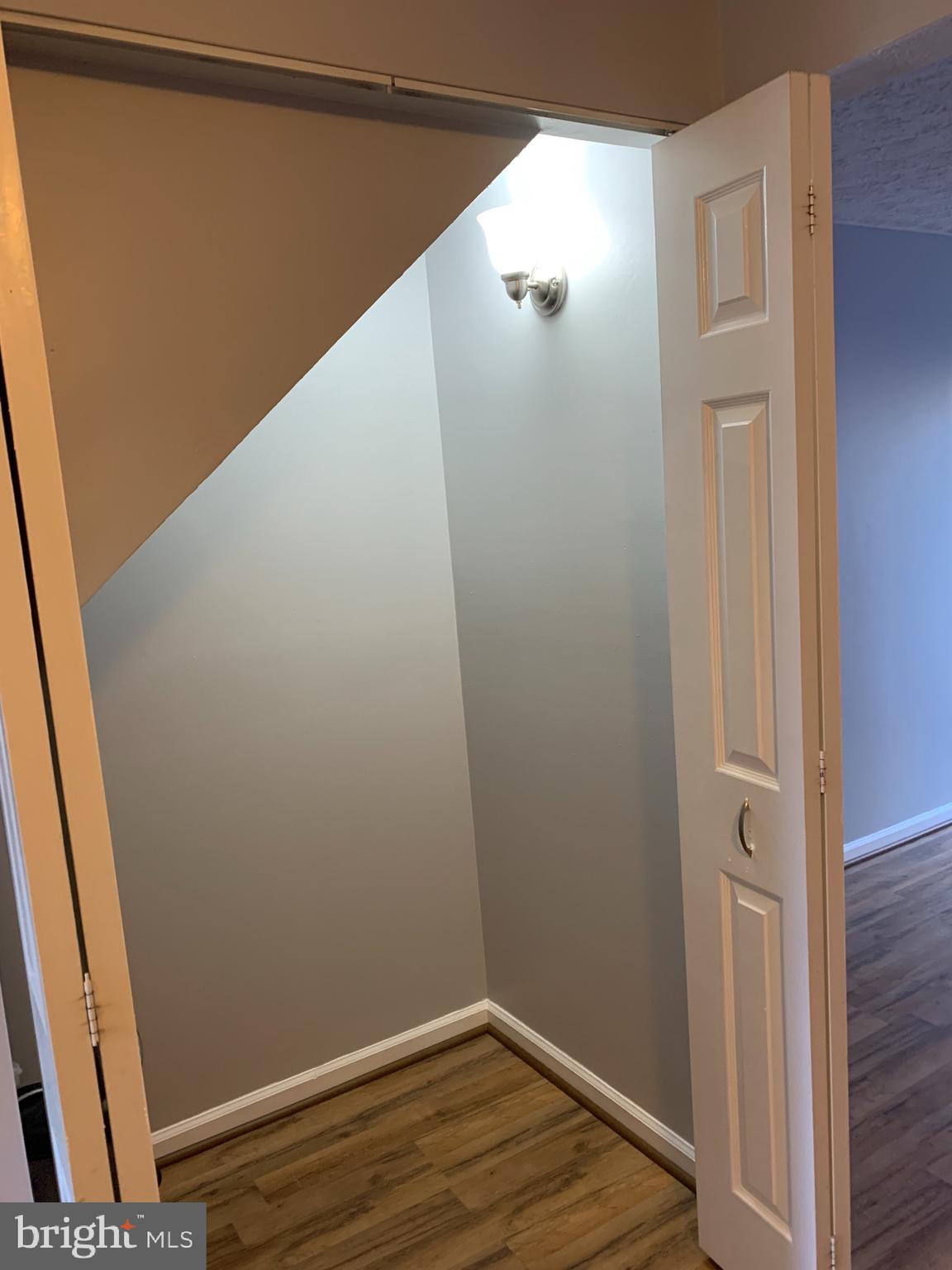 8584 KOLUDER CT