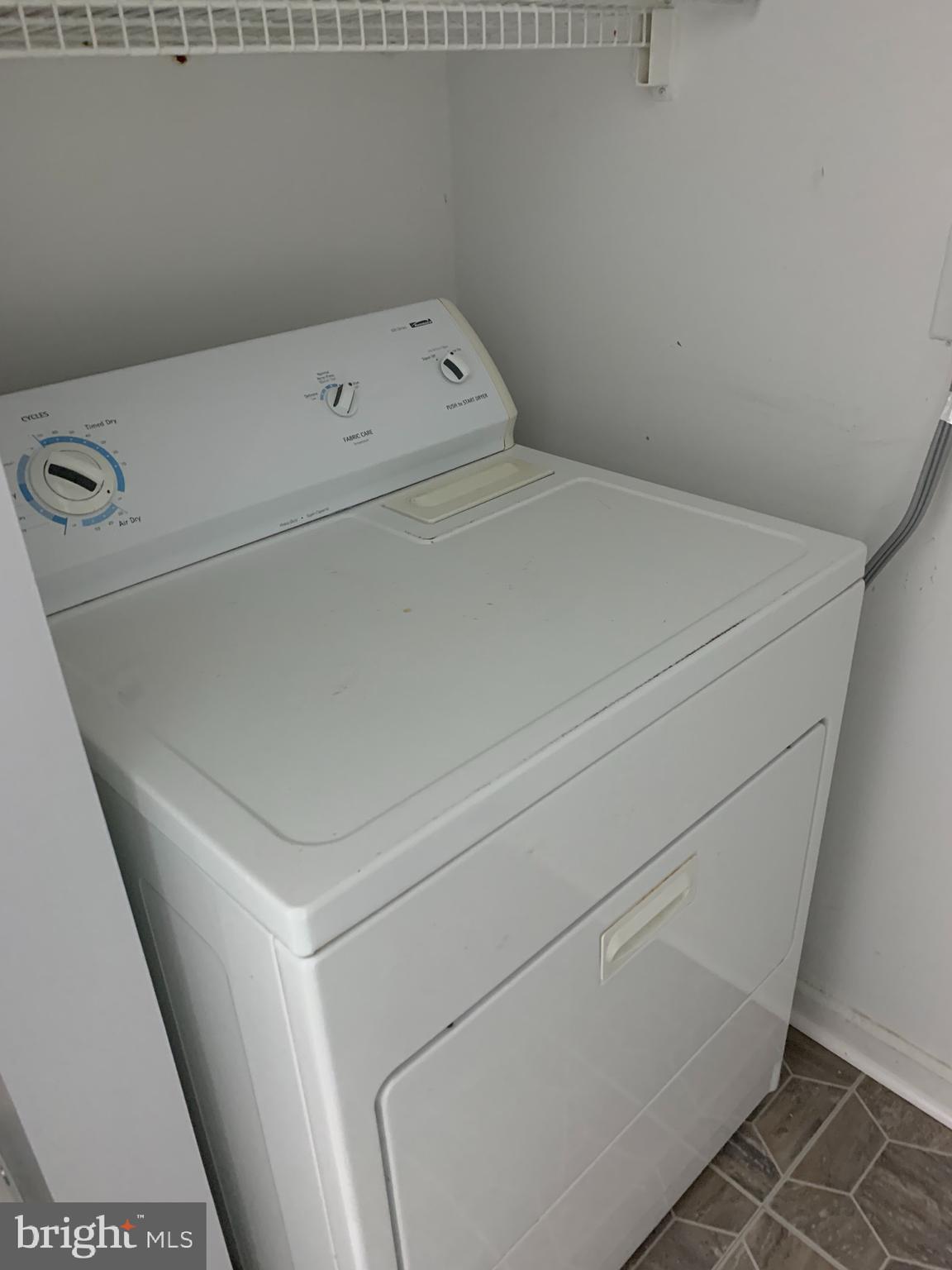 8584 KOLUDER CT