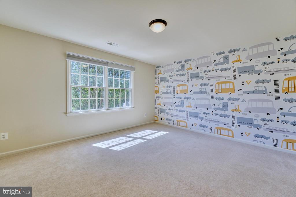 10875 Hunter Gate Way